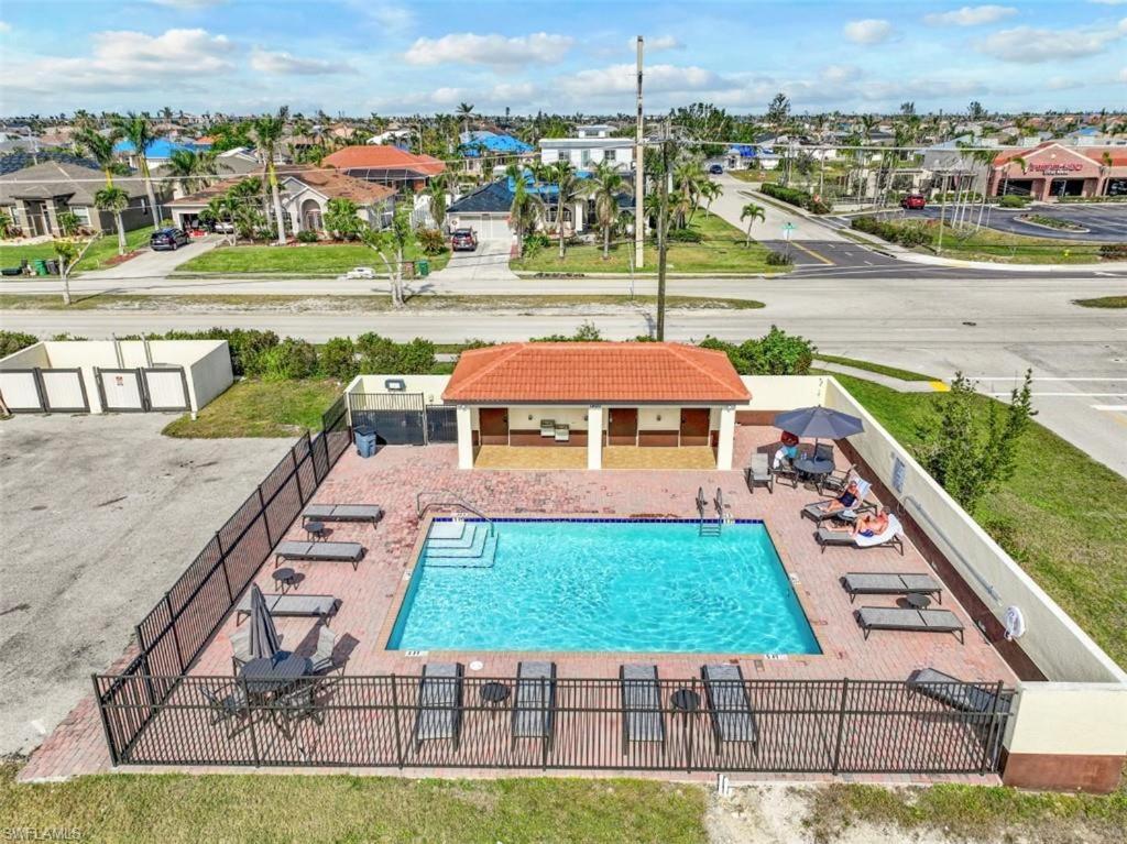 Апартаменти Luxury Oasis - Pool, Bbq, Patio - Cape Coral, Florida Екстер'єр фото